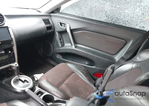 2006 Hyundai Tiburon Gt/Gt Limited/Se z USA, uszkodzony, nr VIN KMHHN65F66U221071